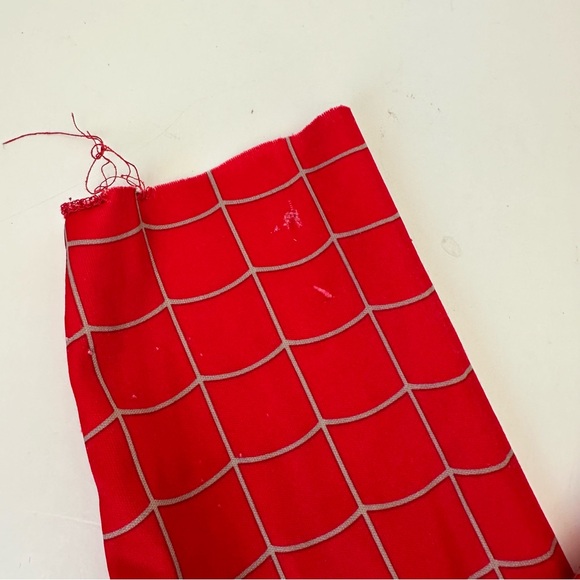 Spider-Man Costume - Picture 3 of 8